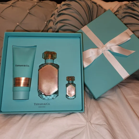 Tiffany & Co. Perfume and Lotion. - Picture 2 of 4